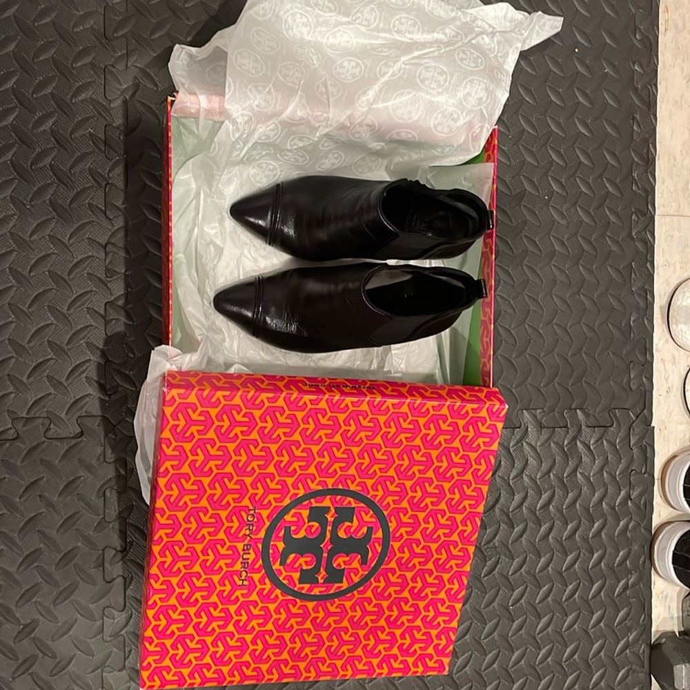 Tory Burch Bernice Leather Bootie